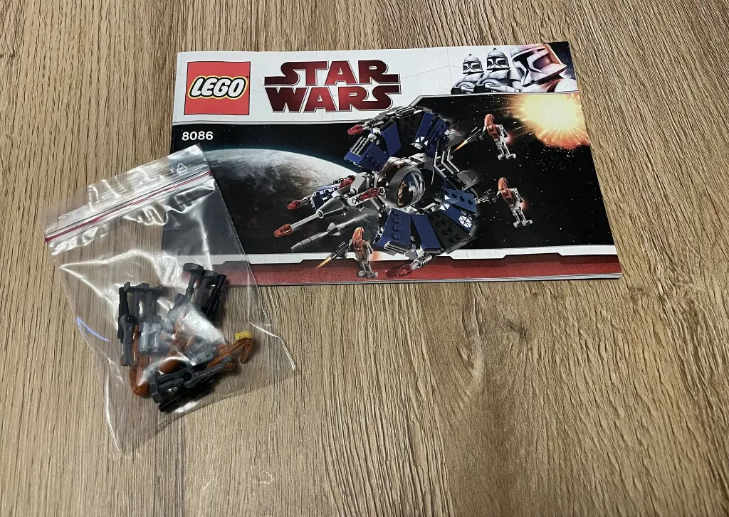 Droid Tri-Fighter (8086) - 2.webp