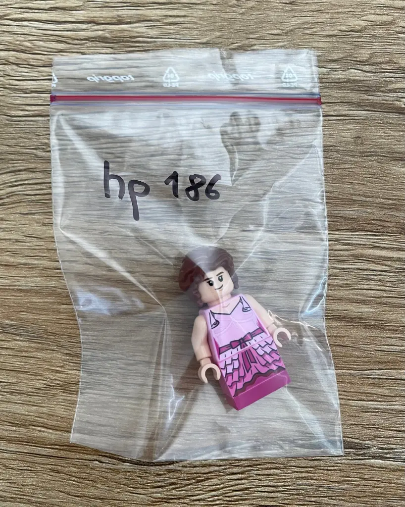 Hermione Granger - Pink Dress (hp186) - 3.webp